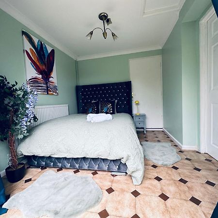 Home Away From Home 스윈던 외부 사진
